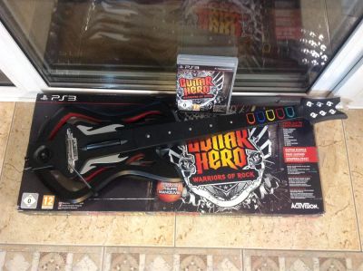 Лот: 3409505. Фото: 1. Guitar hero на PS3. Игры для консолей