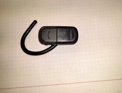 Лот: 17237907. Фото: 1. Bluetooth гарнитура Nokia BH-104. Наушники, гарнитуры
