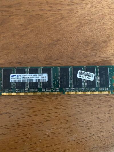 Лот: 19273646. Фото: 1. Оперативная память Samsung ddr... Оперативная память