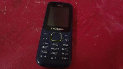 Лот: 10581506. Фото: 1. Сотовый телефон Samsung SM-B310E... Кнопочные мобильные телефоны