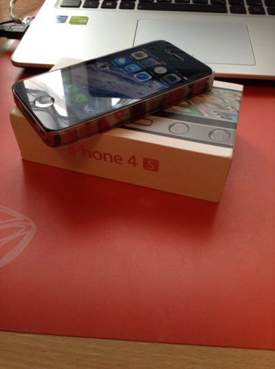 Лот: 4730138. Фото: 1. iphone 4s 16 gb отличное состояние... Смартфоны