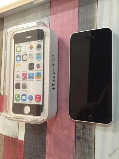 Лот: 6610912. Фото: 1. продам iphone 5C 16gb LTE 4G белый... Смартфоны
