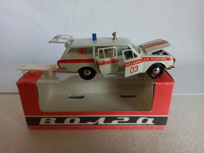 Лот: 16319614. Фото: 1. Волга ГАЗ-24-02 скорая медицинская... Автомоделизм