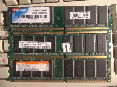 Лот: 547361. Фото: 1. Память DDR1 256Mb PC3200 400Mhz. Оперативная память