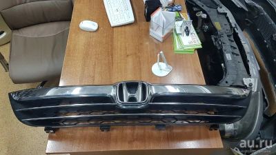 Лот: 13570327. Фото: 1. решётка радиатора honda step wgn... Кузов