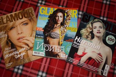 Лот: 2404068. Фото: 1. Журналы "GLAMOUR"Продам. Красота и мода