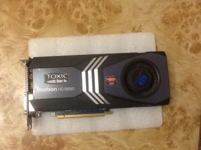 Лот: 8490663. Фото: 1. Видеокарта Radeon hd 6850 Sapphire... Видеокарты