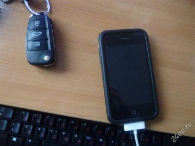 Лот: 2279528. Фото: 1. iphone 3gs 16gb работает с любыми... Смартфоны