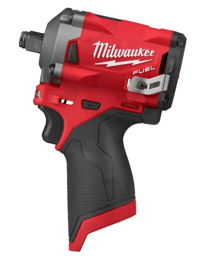 Лот: 18620543. Фото: 1. Гайковерт аккумуляторный Milwaukee... Электроинструмент