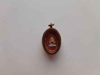 Лот: 15713811. Фото: 1. мощевик ( с мощами) : святая Матильда... Другое (антиквариат)