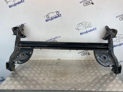 Лот: 24393052. Фото: 1. балка поперечная Renault Sandero... Другое (автозапчасти)