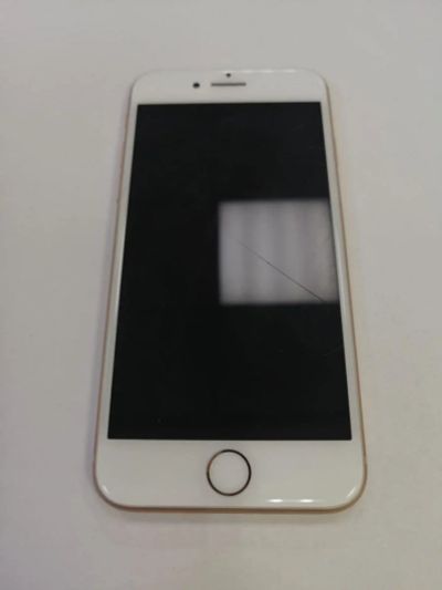 Лот: 17504121. Фото: 1. Apple iPhone 8 64Gb Gold 358712092767480. Смартфоны