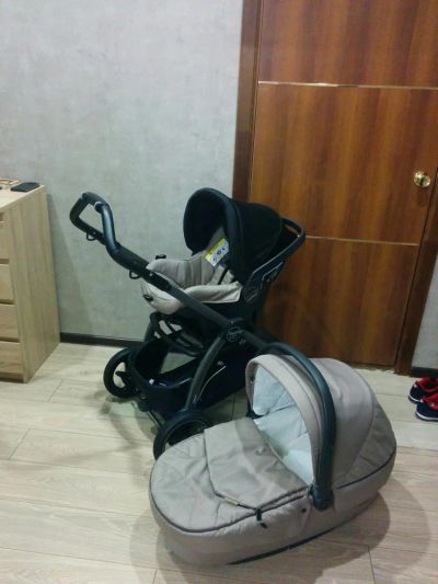 Лот: 11584924. Фото: 1. Коляска Peg Perego book plus S. Коляски