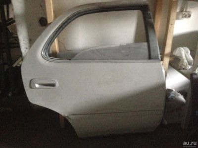 Лот: 10078391. Фото: 1. Задняя правая дверь toyota cresta... Кузов