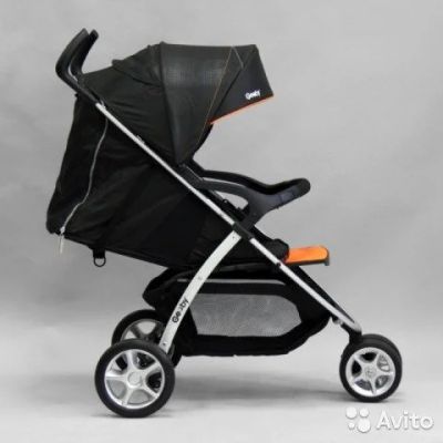 Лот: 9925386. Фото: 1. Прогулочная коляска Geoby C409. Коляски