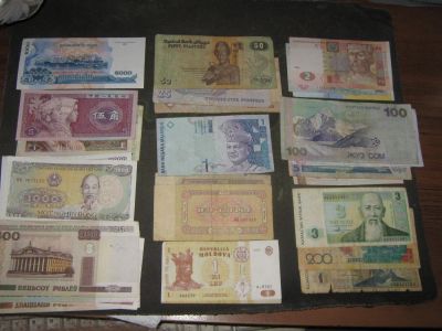 Лот: 7549012. Фото: 1. 29 купюр лотом. Разных стран... Другое (банкноты)