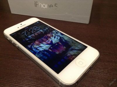 Лот: 4888858. Фото: 1. iPhone 5 16gb белый). Смартфоны