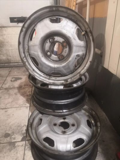 Лот: 25366022. Фото: 1. Диски штампованные R14 4x100. Диски