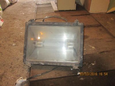 Лот: 7042216. Фото: 1. прожектор 1500вт. Другое освещение