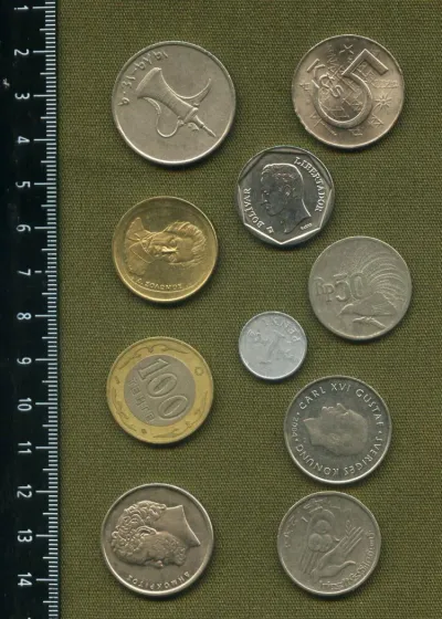 Лот: 20664224. Фото: 1. иностранные монеты лотом 10 штук... Наборы монет