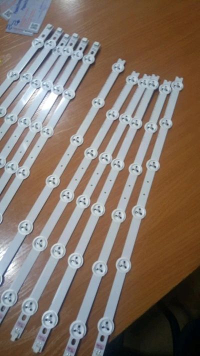 Лот: 10410211. Фото: 1. LED-планка 6916L-0882A (42" ROW... Светодиоды