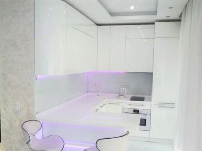 Лот: 4512687. Фото: 1. Сдается 1 комнатная квартира -... Квартиры, студии