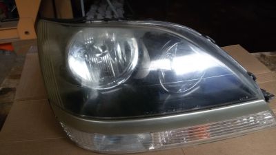 Лот: 16073368. Фото: 1. Фара 48-2 правая для Toyota Harrier... Оптика и освещение