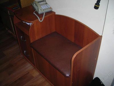 Лот: 2493939. Фото: 1. Тумбочка с сиденьем для прихожей... Прихожие, гардеробные