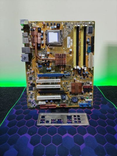 Лот: 24790895. Фото: 1. Мат. плата ASUS p5k/LGA775/DDR2... Материнские платы