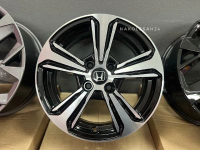 Лот: 19955133. Фото: 1. Литые диски R15 Honda Fit/Airwave... Диски