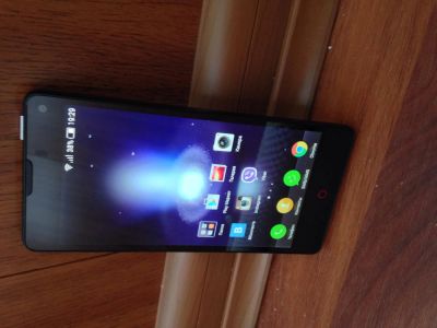 Лот: 5514989. Фото: 1. Zte Nubia z5s mini. Смартфоны