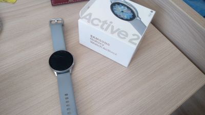 Лот: 16400592. Фото: 1. Samsung galaxy watch active 2. Смарт-часы, фитнес-браслеты, аксессуары