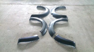 Лот: 7768684. Фото: 1. расширители арок на HILUX. Кузов