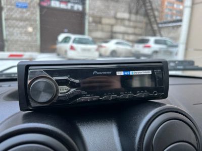 Лот: 19876329. Фото: 1. Магнитола Pioneer MVH 180 UB. Автомагнитолы