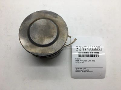 Лот: 20385408. Фото: 1. Поршень Mazda Mpv 2000 GY0111100... Двигатель и элементы двигателя