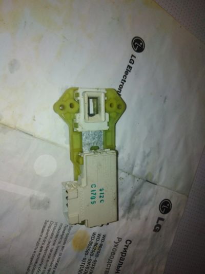 Лот: 15327119. Фото: 1. Замок люка LG. Запчасти для остальной бытовой техники