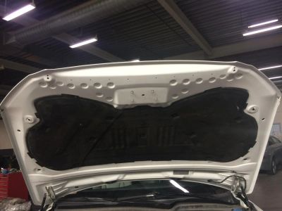 Лот: 11489626. Фото: 1. Капот audi Q5 08-12 гг. Другое (авто, мото, водный транспорт)