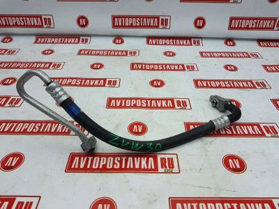 Лот: 20900648. Фото: 1. Шланг кондиционера Toyota Prius... Двигатель и элементы двигателя