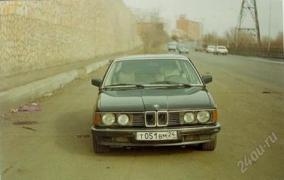 Лот: 872325. Фото: 1. bmw 745i легендарная "акула". Автомобили