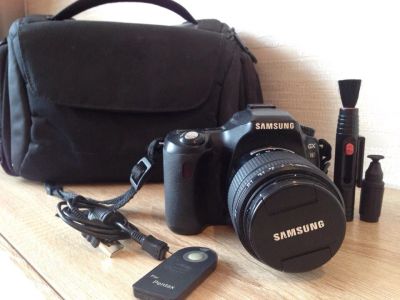 Лот: 7980312. Фото: 1. Продам фотоаппарат Samsung GX-1L. Цифровые зеркальные