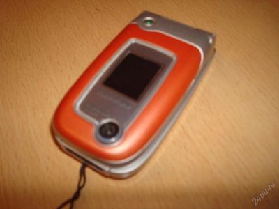 Лот: 114727. Фото: 1. Sony Ericsson Z520i. Кнопочные мобильные телефоны