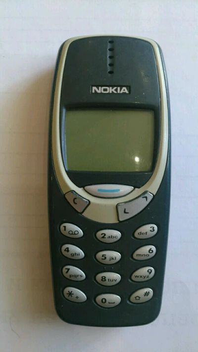 Лот: 7568953. Фото: 1. Nokia 3310 в отличном состоянии. Кнопочные мобильные телефоны