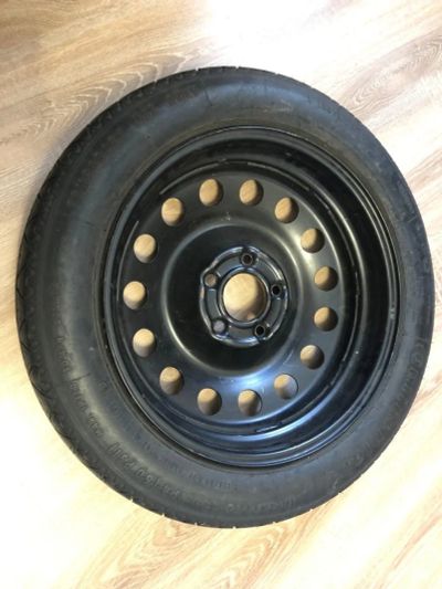 Лот: 16322335. Фото: 1. запаска докатка банан бмв bmw... Шины на дисках