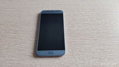 Лот: 17949286. Фото: 1. Samsung Galaxy J7 нерабочий. Смартфоны