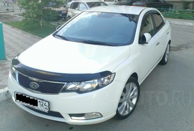 Лот: 6017848. Фото: 1. Kia Cerato 2012 г.в. 2.0 л, АКПП. Автомобили