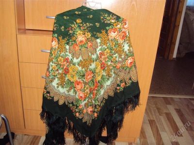 Лот: 2719738. Фото: 1. Платок. Другое (одежда, обувь, галантерея)