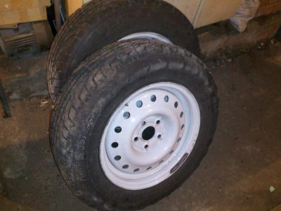Лот: 10709794. Фото: 1. Зимние колеса 205/65R15 (в сборе... Шины