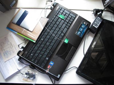 Лот: 5404869. Фото: 1. ASUS X53BR с разбитым экраном. Ноутбуки