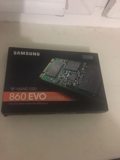 Лот: 15252013. Фото: 1. 250 ГБ SSD M.2 накопитель Samsung... SSD-накопители