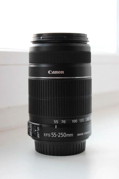 Лот: 6758924. Фото: 1. Canon EF-S 55-250mm IS II + светофильтр. Объективы